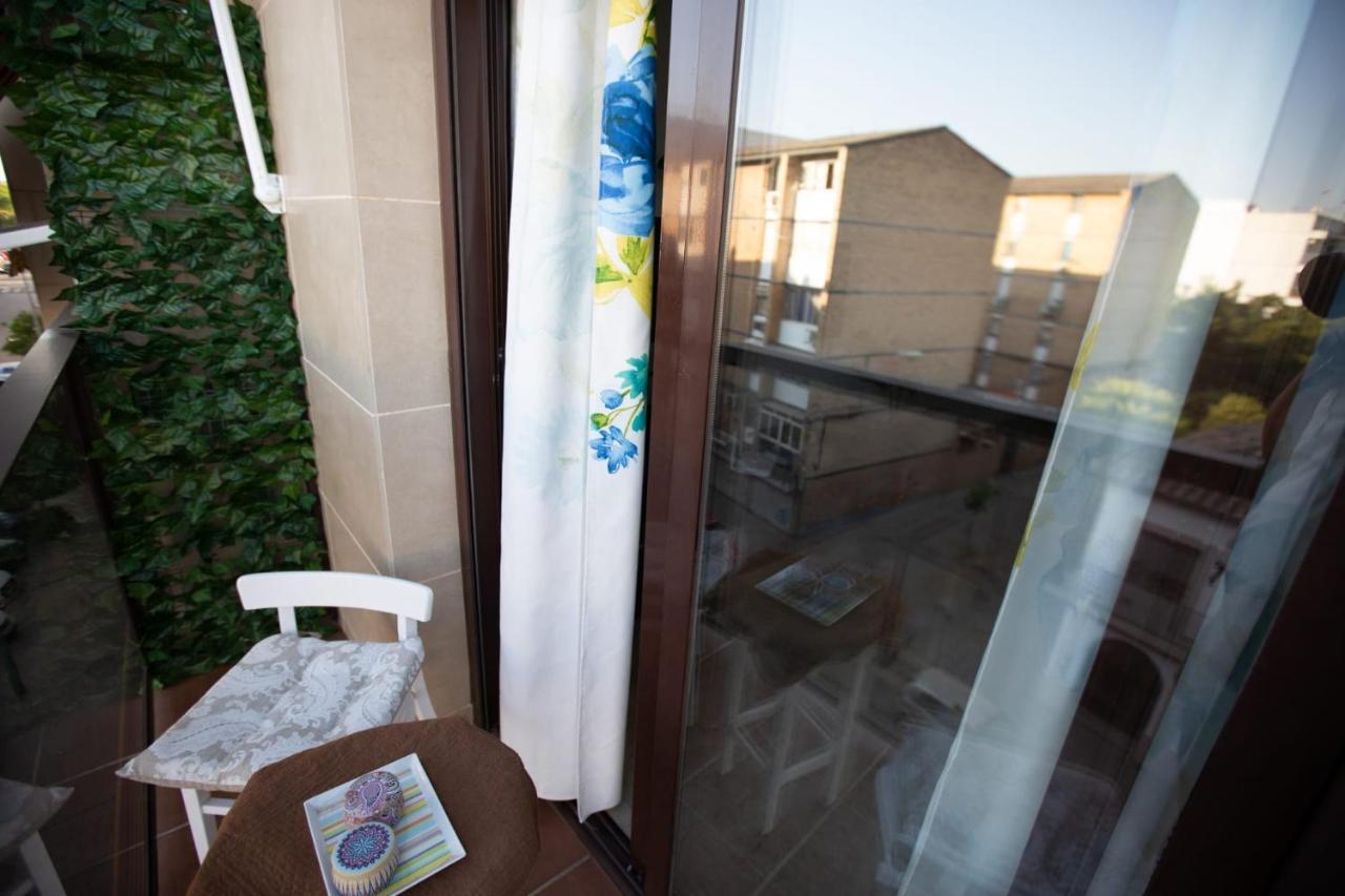 Piso Con Solarium Calahorra Con Solera Parking Privado Gratis Appartement Córdoba Buitenkant foto